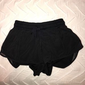 BLACK LULU LEMON SHORTS